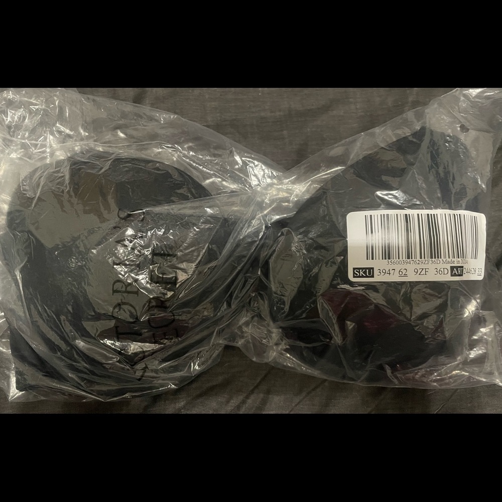 Victoria’s Secret pink super push up bra 36 D